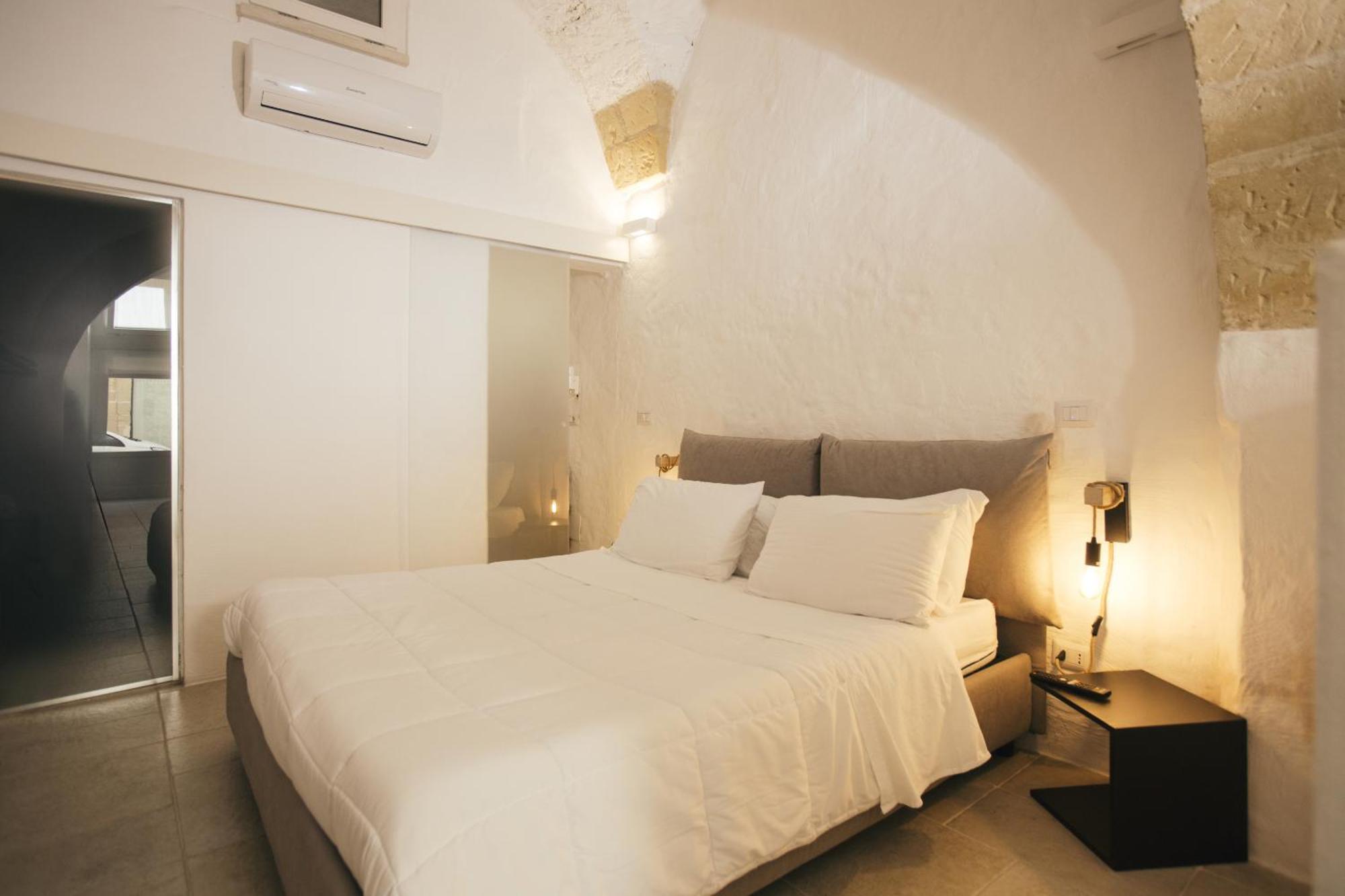Mediterranee Suite Лече Екстериор снимка