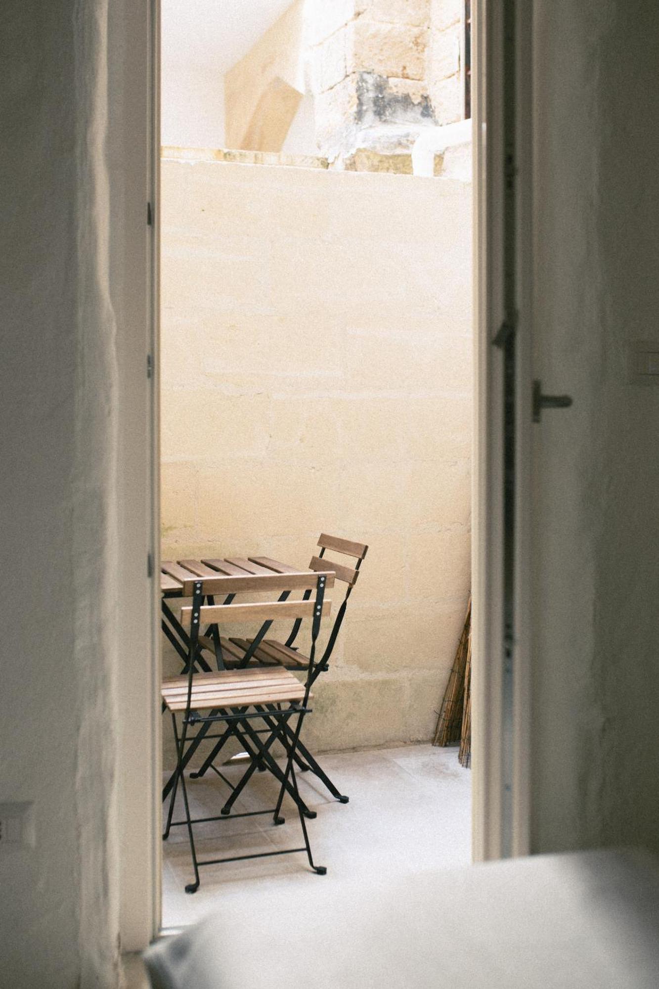 Mediterranee Suite Лече Екстериор снимка