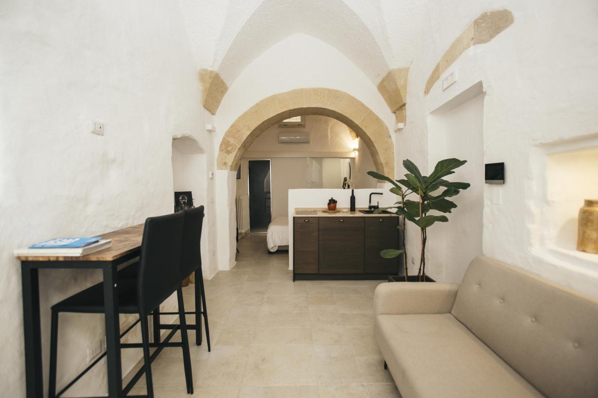 Mediterranee Suite Лече Екстериор снимка